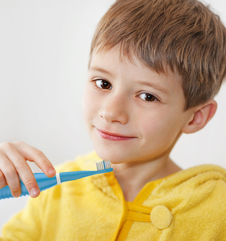 Cách sử dụng đơn giản, trẻ có thể tự chăm sóc răng miệng của chính mình hiệu quả