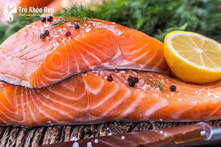 Để hấp thụ tốt nhất omega-3 từ cá hồi, bạn nên ăn 2 lần/tuần
