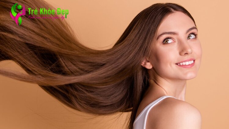 Xõa tóc thường xuyên sẽ giúp tóc bớt gãy rụng