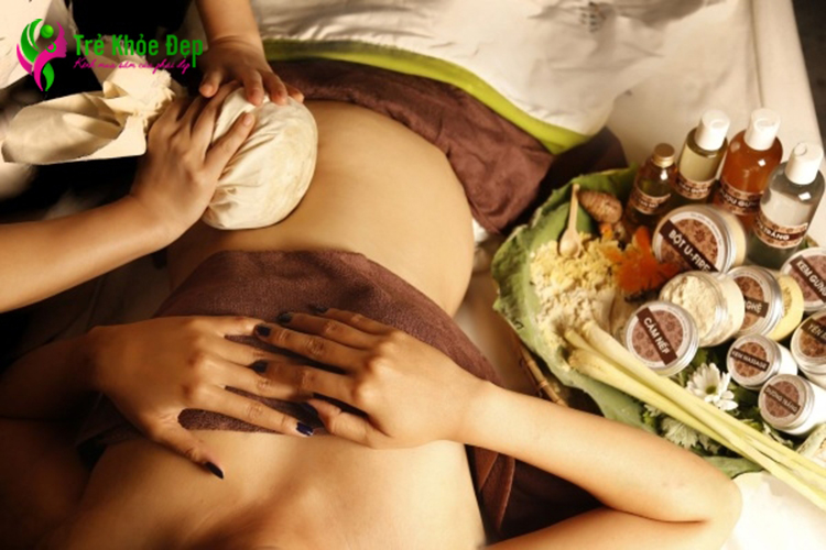 Massage sau sinh giúp nới lỏng vùng cứng và giảm nguy cơ viêm vú