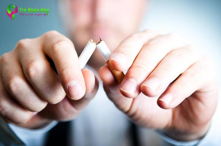 Hút thuốc không chỉ có hại cho làn da mà còn tàn phá sức khỏe của bạn
